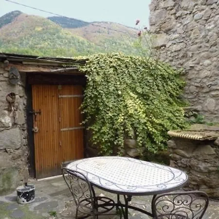 Ax-les-thermes, 3 Pieces, 5 Personnes - Fr-1-419-290 Holiday home *