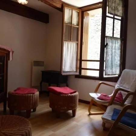 Ax-les-thermes, 3 Pieces, 5 Personnes - Fr-1-419-290 Holiday home *